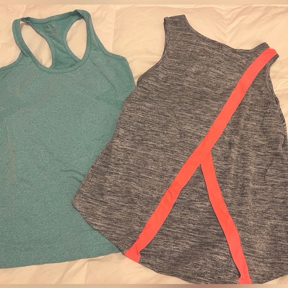 Bundle of two great athletic tanks!!